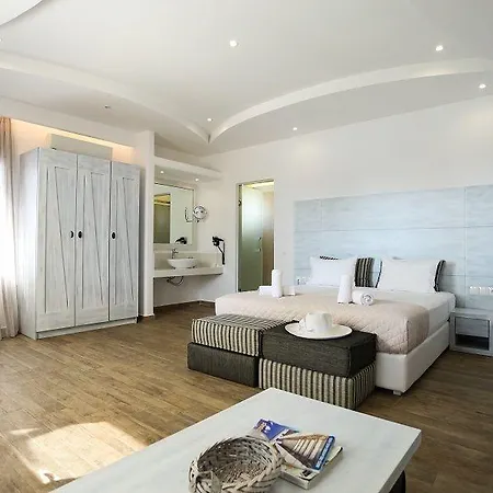 Tropicana , & Mykonos 4*