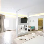 Tropicana & Mykonos 호텔 5*