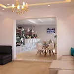 Tropicana & Mykonos 호텔 파라다이스비치