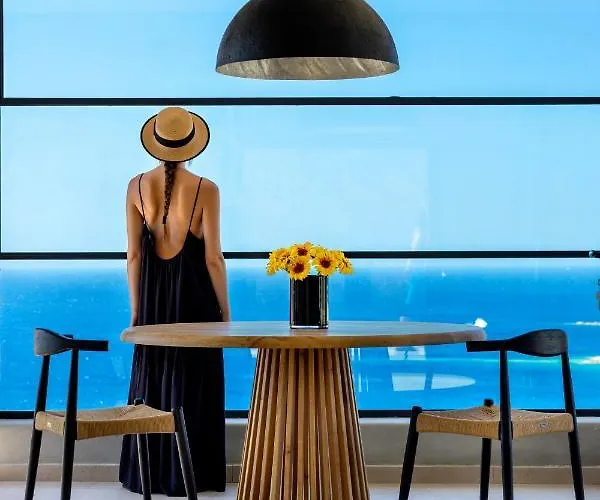 מלון Tropicana , & Mykonos 4*