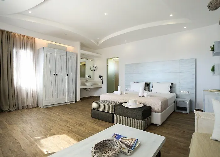 Tropicana , & Mykonos 4*