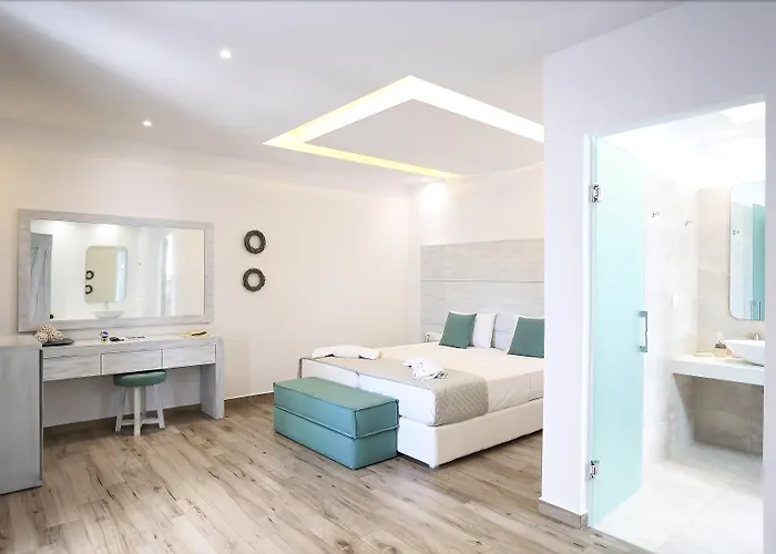 Tropicana , & Mykonos מלון פרדייז ביץ'