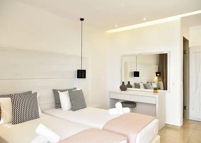 Tropicana , & Mykonos Paradise Beach (Mykonos)