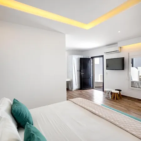 Tropicana , & Mykonos Hotell 4*