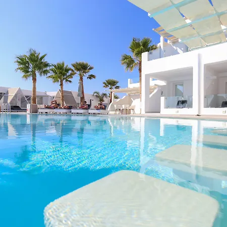 Tropicana , & Mykonos מלון