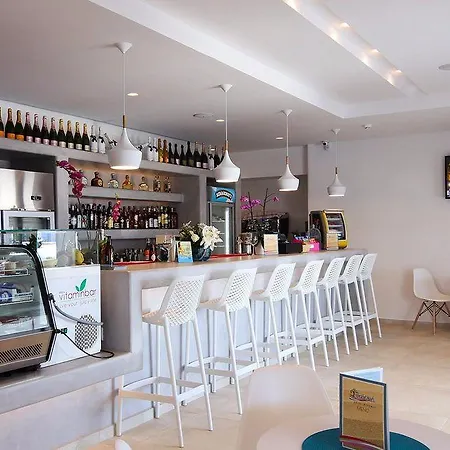 מלון Tropicana , & Mykonos פרדייז ביץ'