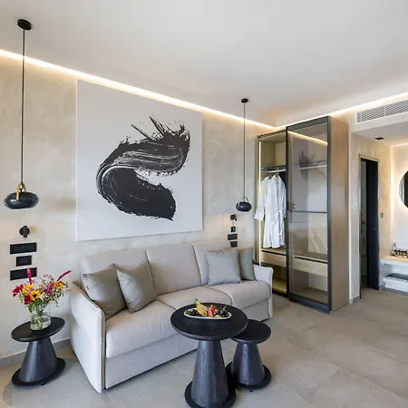 מלון Tropicana , & Mykonos 4*