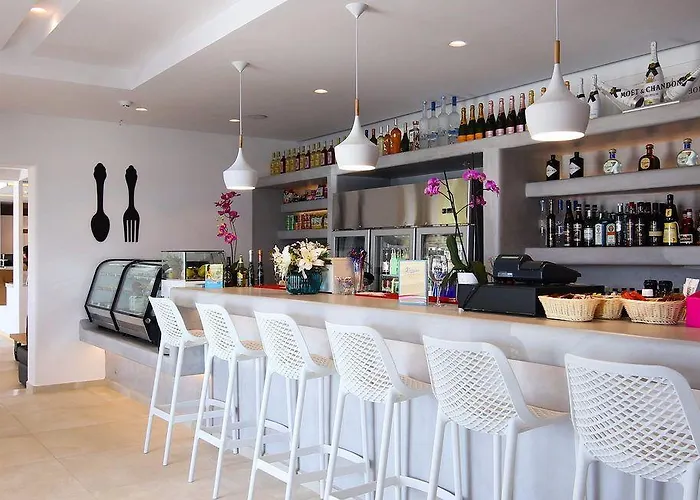 Hotell Tropicana , & Mykonos Paradise Beach (Mykonos)