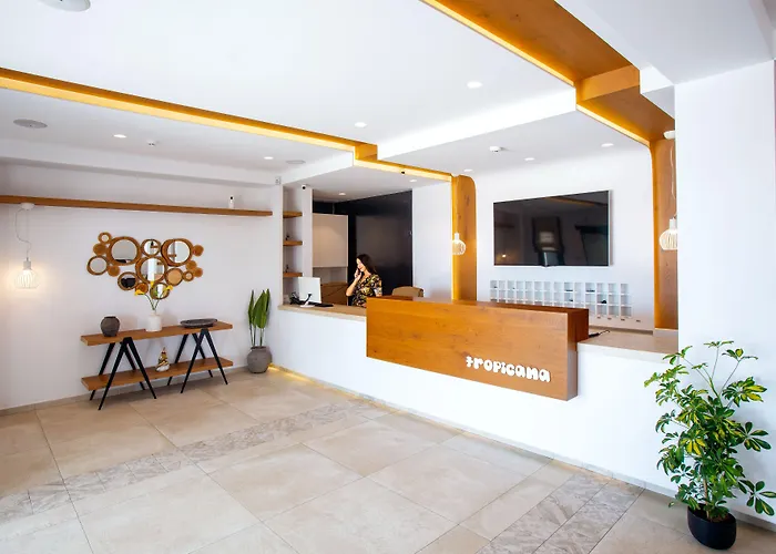 Hotell Tropicana , & Mykonos